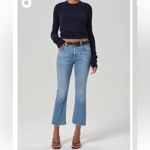 Citizens of Humanity Isola Mid Rise Cropped Boot
In Tahiti Wash Raw Hem 31